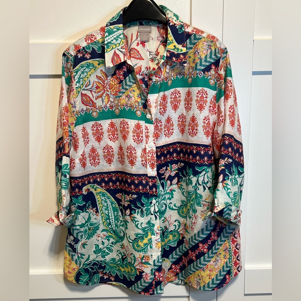 Chico's Multicolor Floral Button-Up Shirt - Green, Coral, Navy